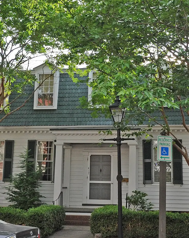 A historic house on a tree-lined street in Olde Towne, Portsmouth
